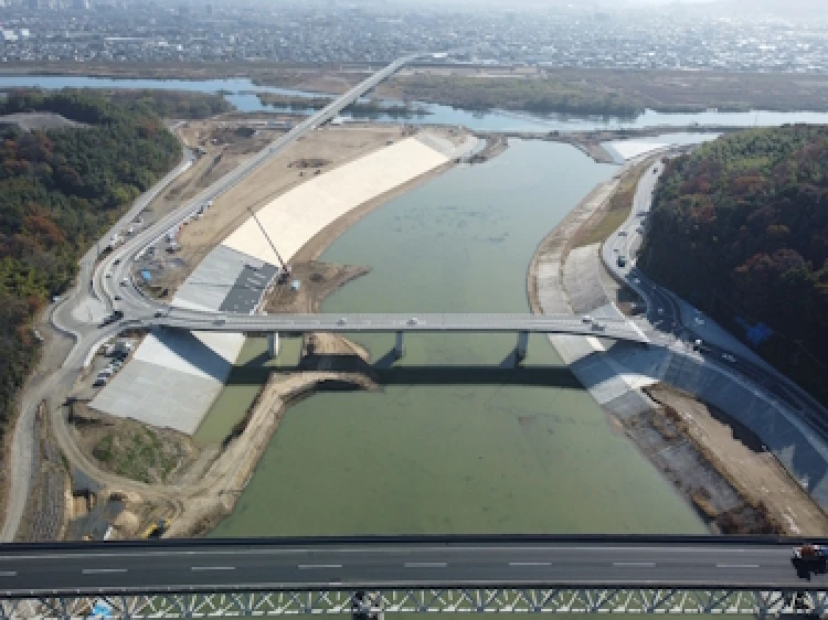 令和2年度小田川付替柳井原地区鋼橋上部工事